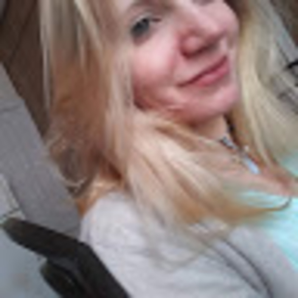 Meet your Posher, Shana